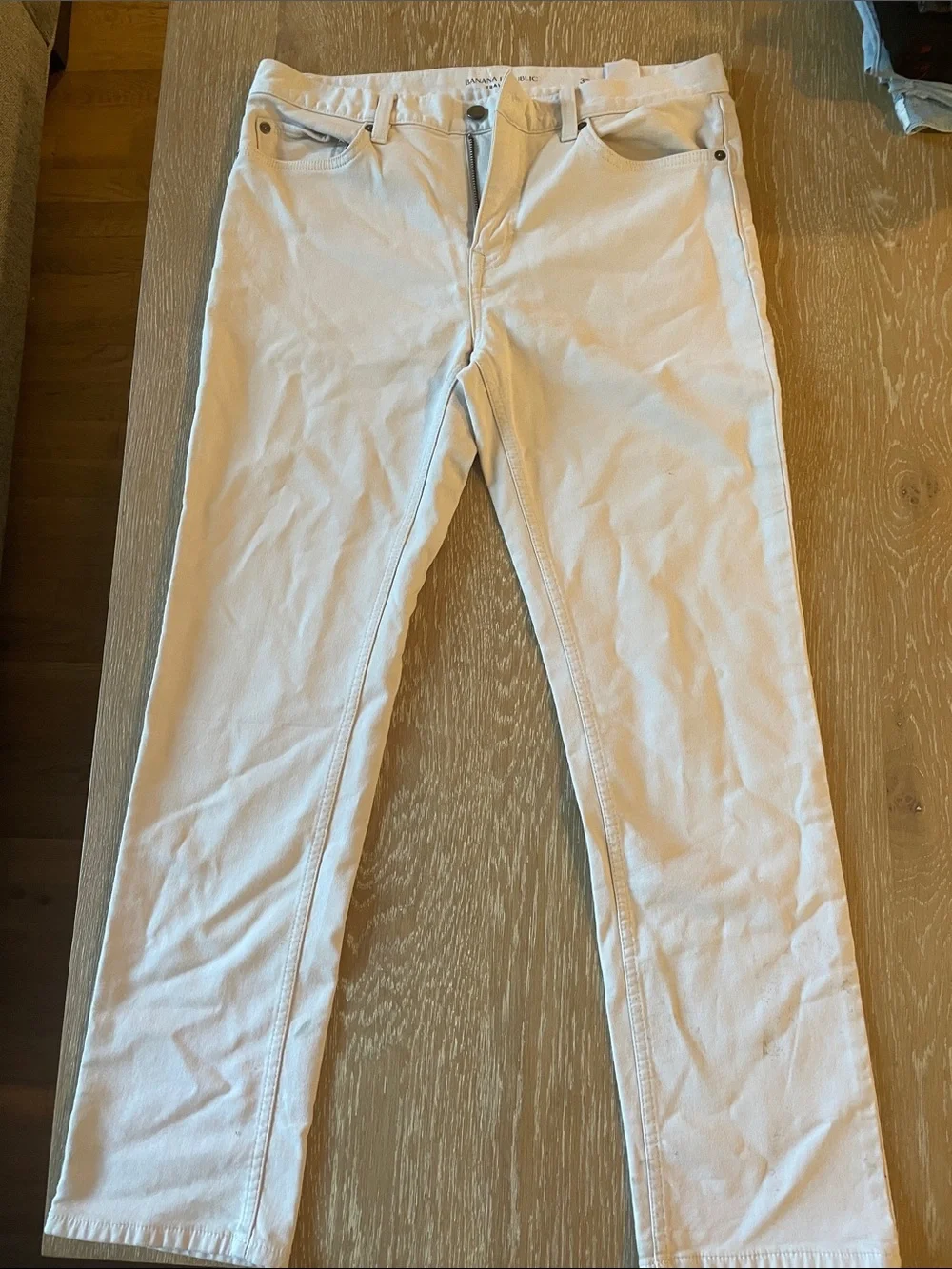 Banana Republic Chino (Traveler)